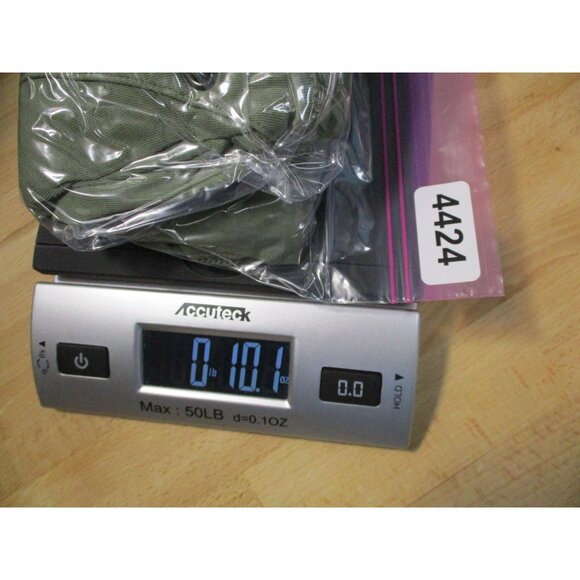 Torrid Classic Fit Lace-Up Neck Olive Top Size 4 - Picture 7 of 7